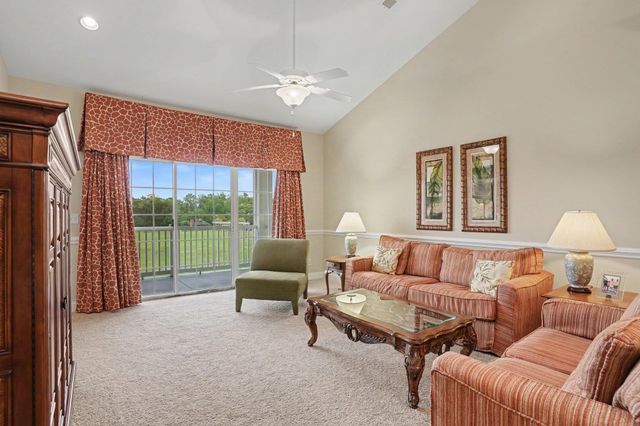 1008 Ray Costin Way Unit 313, Murrells Inlet, SC 29576