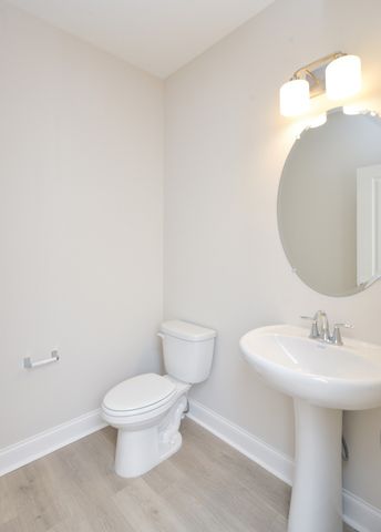 402 Rawling Ln, Gallatin, TN 37066