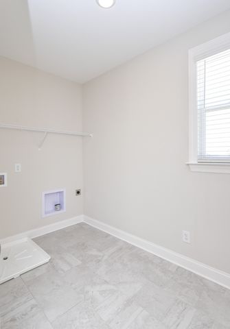 402 Rawling Ln, Gallatin, TN 37066