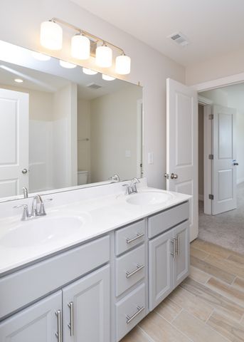 402 Rawling Ln, Gallatin, TN 37066