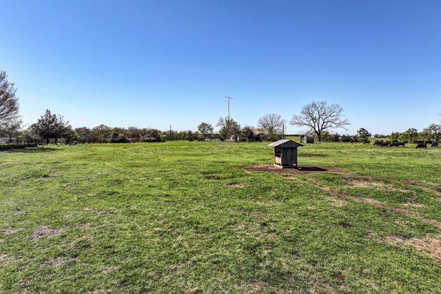 784 Acres Round Prairie Road, Huntsville, TX 77320