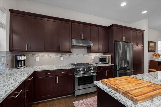 3347 Arrowroot Street SE, Lacey, WA 98513