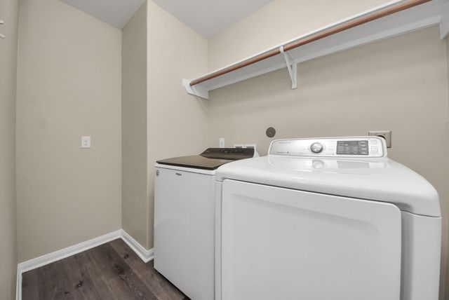 1855 Garnett Breeze Drive, Rosharon, TX 77583