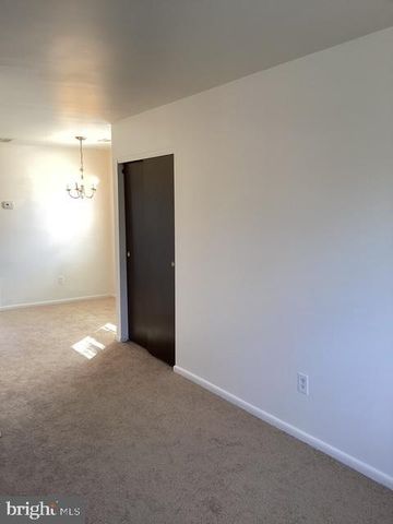 1944 RIDLEY MILL LN, Woodlyn, PA 19094