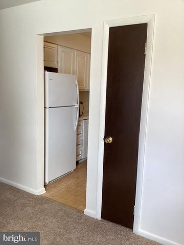 1944 RIDLEY MILL LN, Woodlyn, PA 19094
