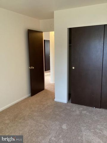 1944 RIDLEY MILL LN, Woodlyn, PA 19094