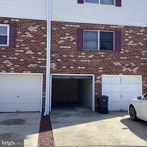 1944 RIDLEY MILL LN, Woodlyn, PA 19094