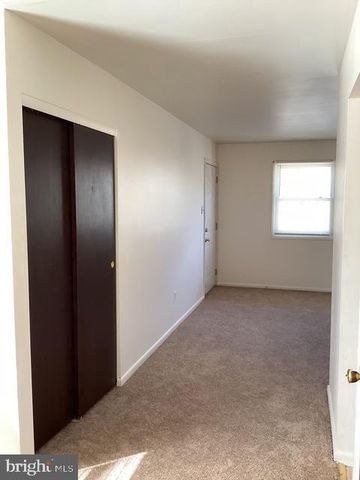 1944 RIDLEY MILL LN, Woodlyn, PA 19094