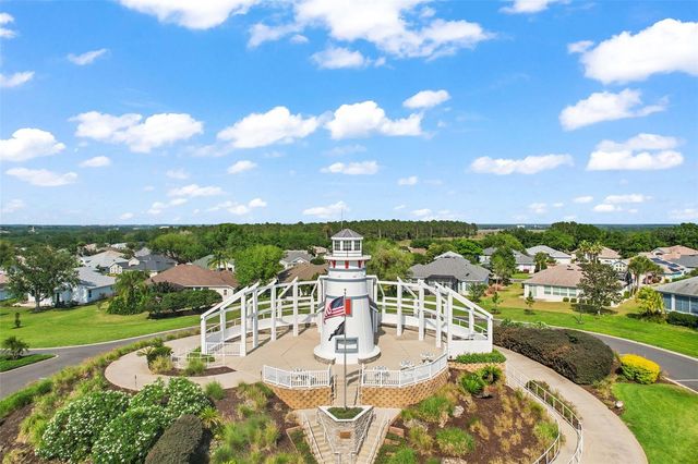 3584 TROPICAL SEAS LOOP, Tavares, FL 32778