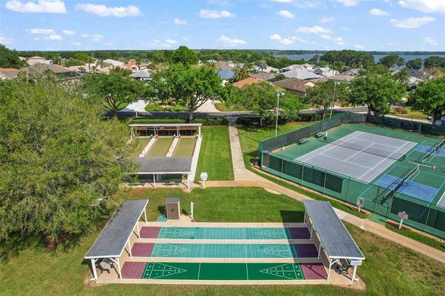 3584 TROPICAL SEAS LOOP, Tavares, FL 32778