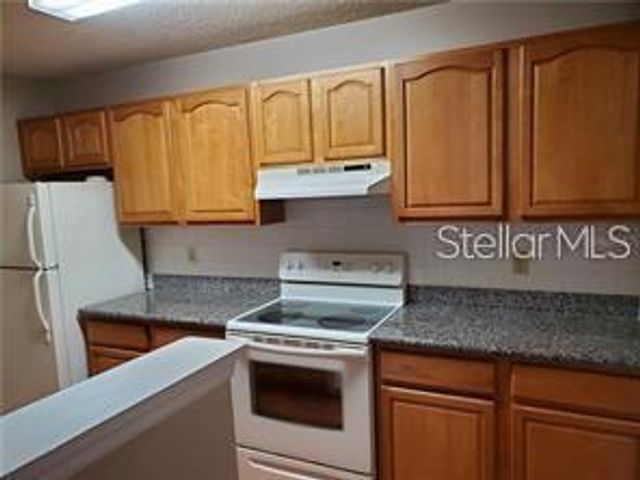 8753 KAUAI COURT 103, Tampa, FL 33614