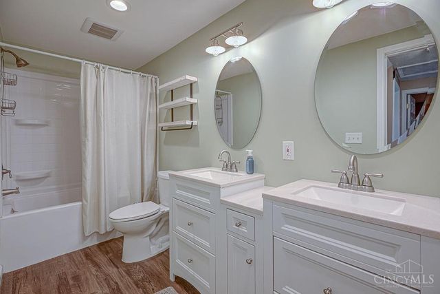 4924 Alvernovalley Court, Delhi Twp, OH 45238