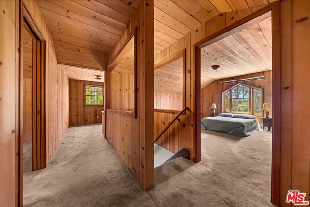 1060 Tremonto Road, Santa Barbara, CA 93103