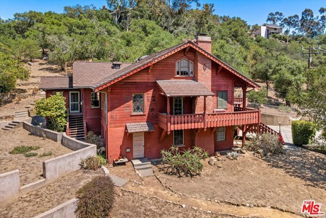 1060 Tremonto Road, Santa Barbara, CA 93103