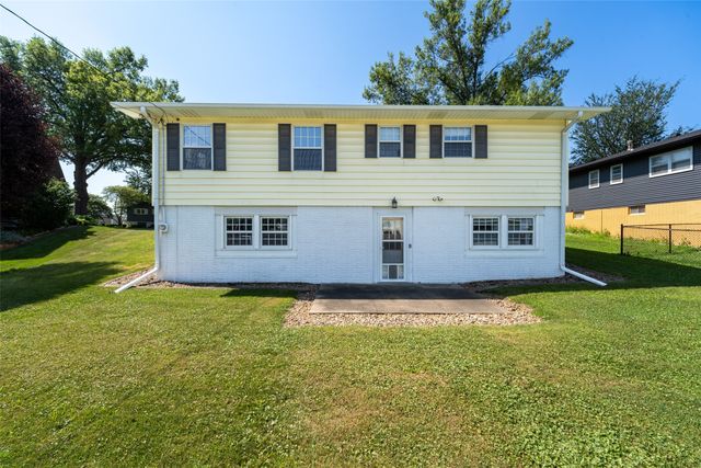 212 Rainbow Drive, Marshalltown, IA 50158