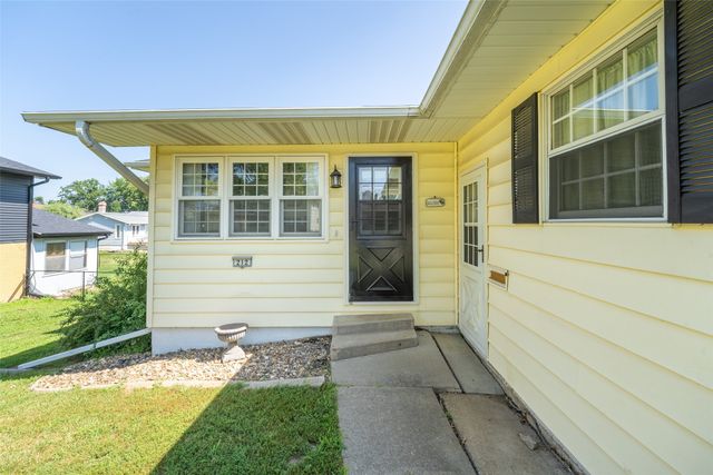 212 Rainbow Drive, Marshalltown, IA 50158