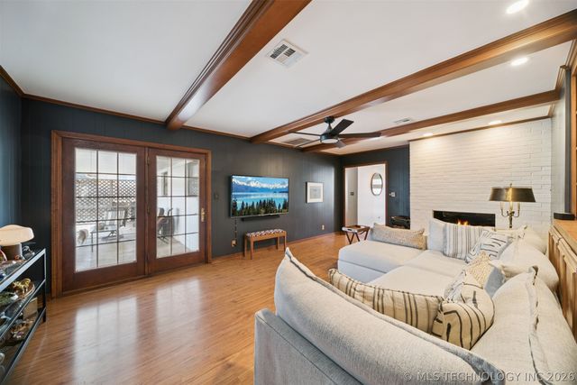 7333 E 58th Court, Tulsa, OK 74145