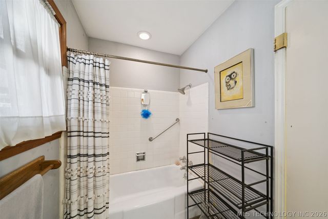 7333 E 58th Court, Tulsa, OK 74145