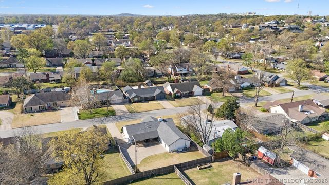 7333 E 58th Court, Tulsa, OK 74145