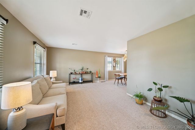 7333 E 58th Court, Tulsa, OK 74145