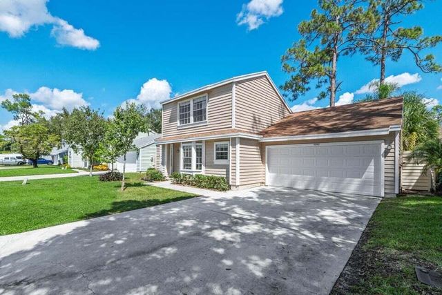 1050 Aviary Road, Wellington, FL 33414