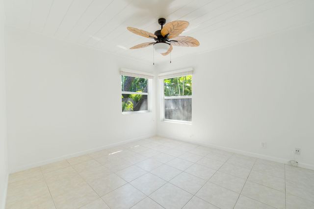 214 NE 11th Street B, Delray Beach, FL 33444