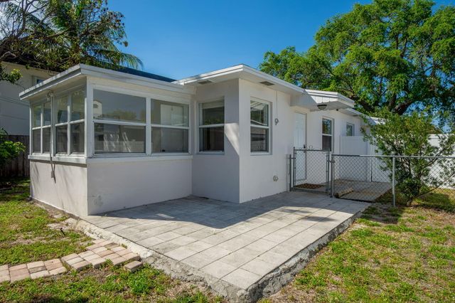 214 NE 11th Street B, Delray Beach, FL 33444