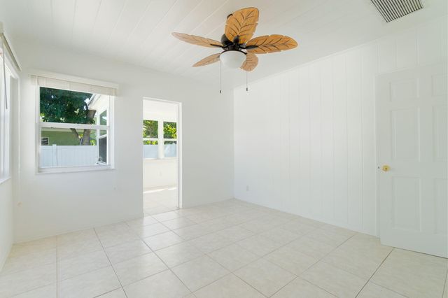 214 NE 11th Street B, Delray Beach, FL 33444