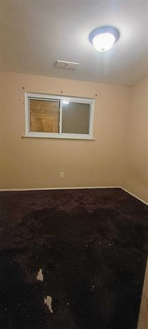 6121 Plainview Avenue, Detroit, MI 48228