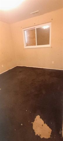 6121 Plainview Avenue, Detroit, MI 48228