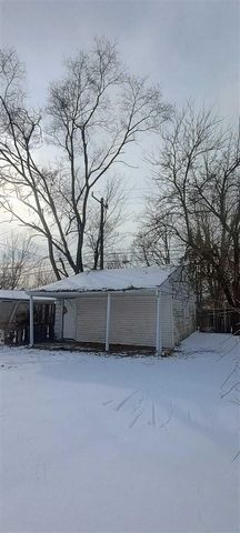 6121 Plainview Avenue, Detroit, MI 48228