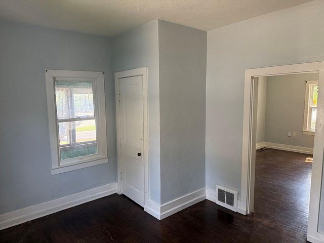 201 NW 15th Street, Blue Springs, MO 64015