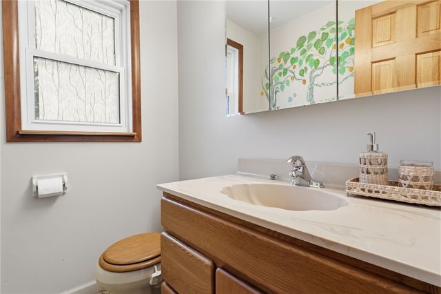 1441 Loughton Drive, Webster, NY 14580