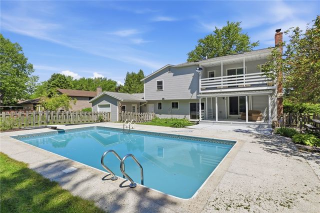 1441 Loughton Drive, Webster, NY 14580