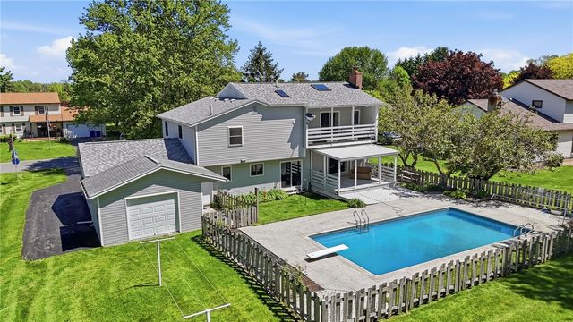 1441 Loughton Drive, Webster, NY 14580