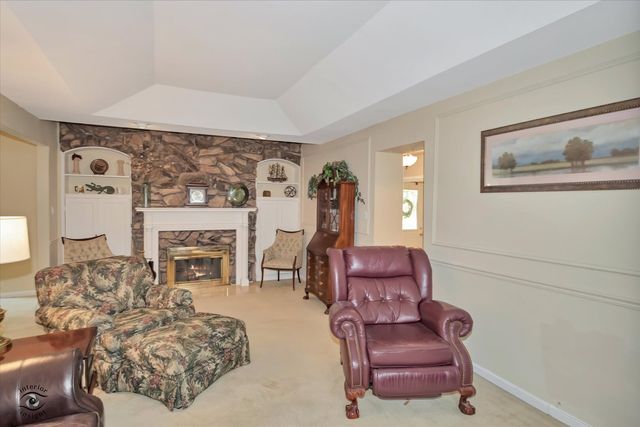 2269 W 109th Street, Chicago, IL 60643