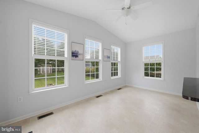 44 ALYSSA CT, Charles Town, WV 25414