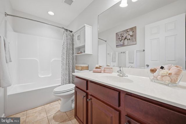 44 ALYSSA CT, Charles Town, WV 25414