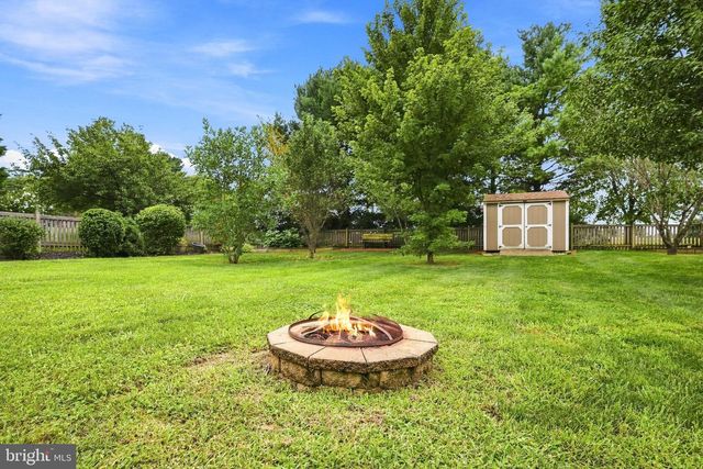 44 ALYSSA CT, Charles Town, WV 25414