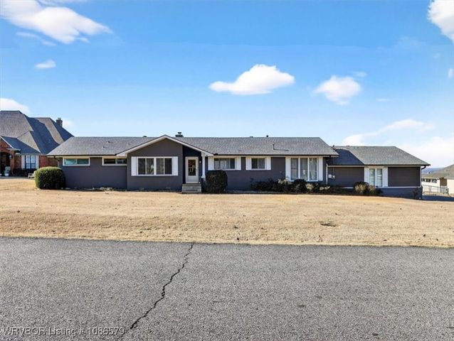 12 Steward Street, Van Buren, AR 72956