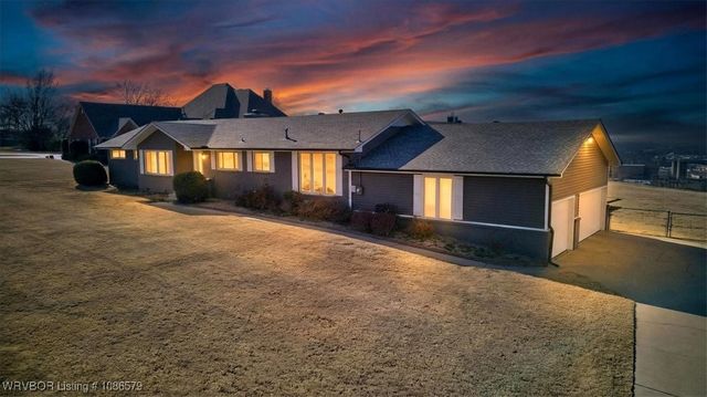 12 Steward Street, Van Buren, AR 72956