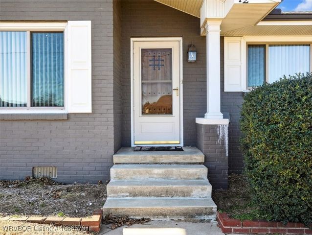 12 Steward Street, Van Buren, AR 72956