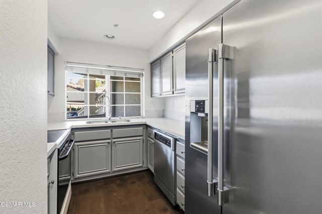 631 Oak Run Trail Tl206, Oak Park, CA 91377