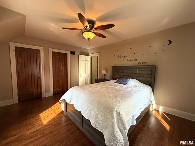 745 N ACADEMY Street, Galesburg, IL 61401