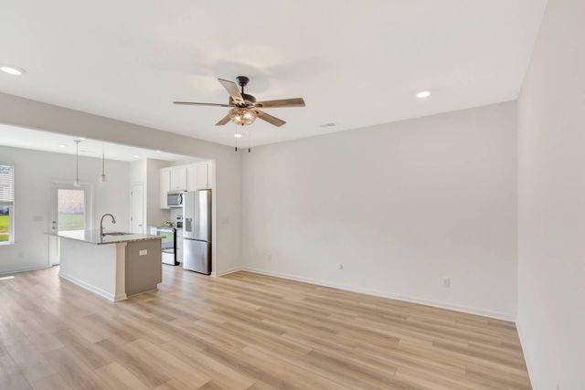 500 Trotters Lane, Moncks Corner, SC 29461