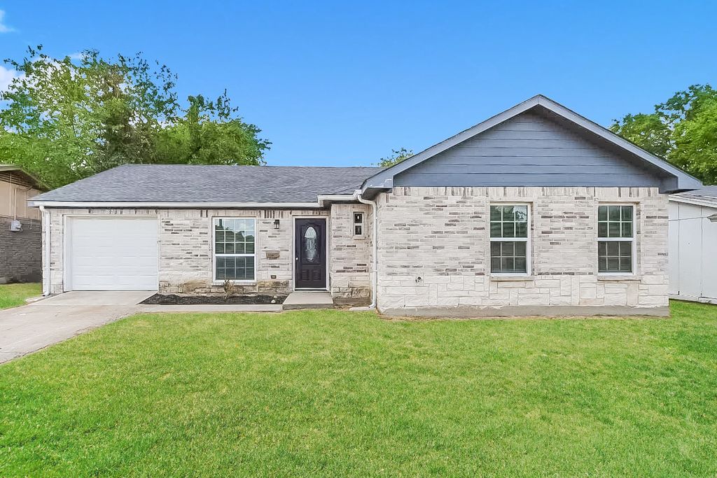 3623 Softcloud Drive, Dallas, TX 75241