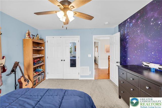 4998 Derby Lane, Bethlehem Twp, PA 18020