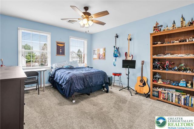 4998 Derby Lane, Bethlehem Twp, PA 18020