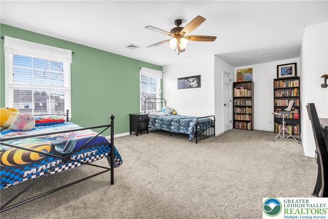 4998 Derby Lane, Bethlehem Twp, PA 18020