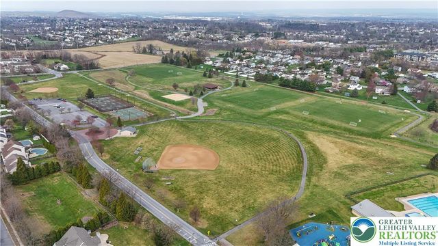 4998 Derby Lane, Bethlehem Twp, PA 18020